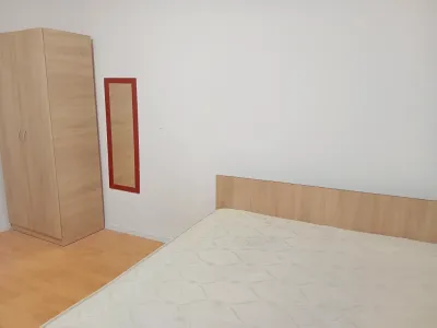 inchiriere garsoniera Sector 6 București dormitor mobilat